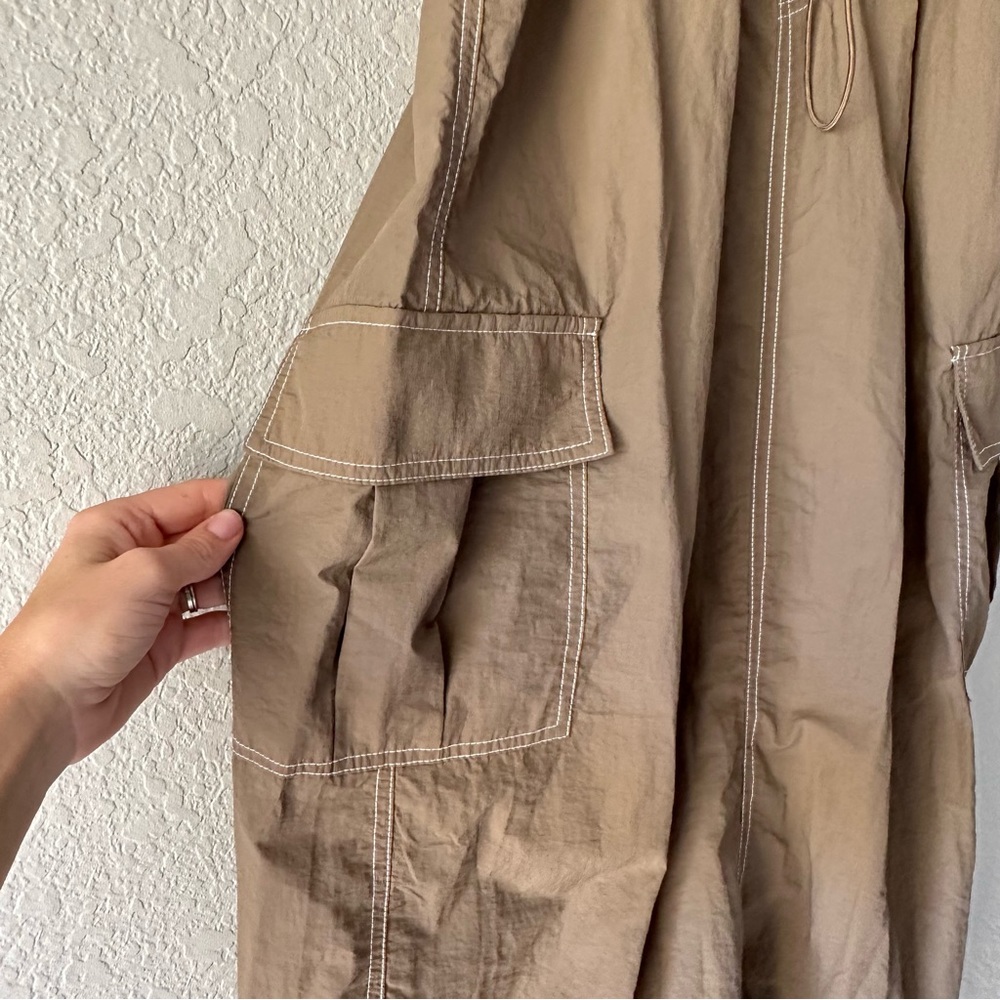 Woman’s SMALL drawstring waist maxi cargo skirt. Khaki color built in pockets. - Picture 3 of 5